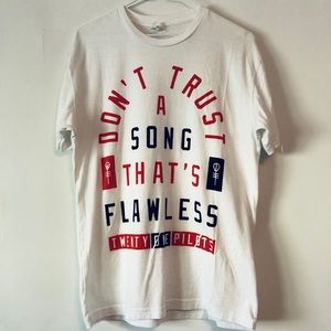 TWENTY ONE PILOTS T-Shirt